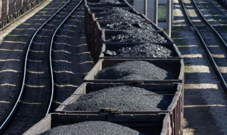 Импорт угля Китаем в прошлом месяце вырос почти в два раза